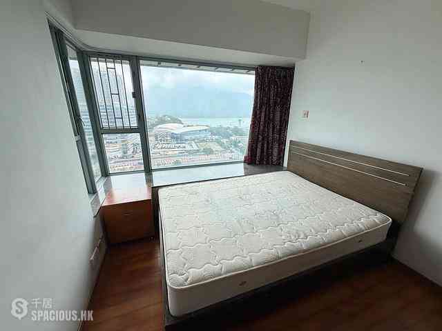 Tung Chung - Seaview Crescent 07