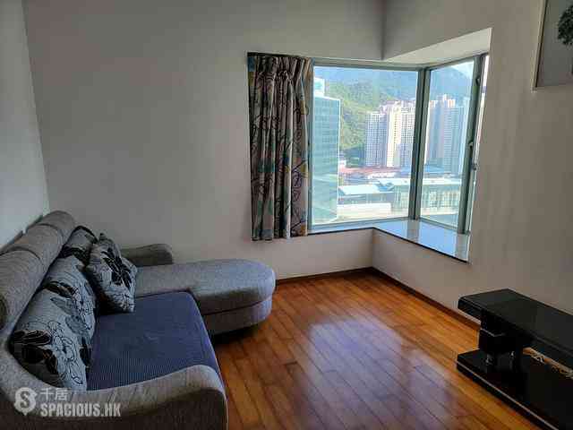 Tung Chung - Seaview Crescent 01