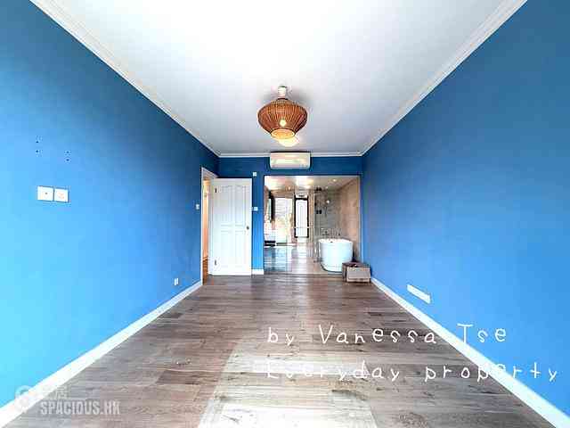 Clear Water Bay - Hillview Court 02