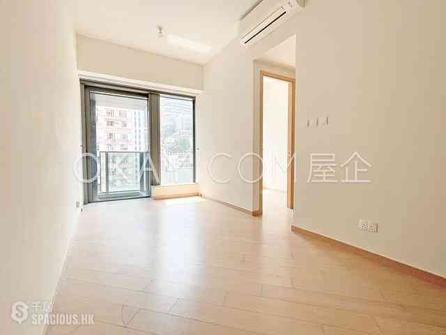Shek Tong Tsui - Novum West 01