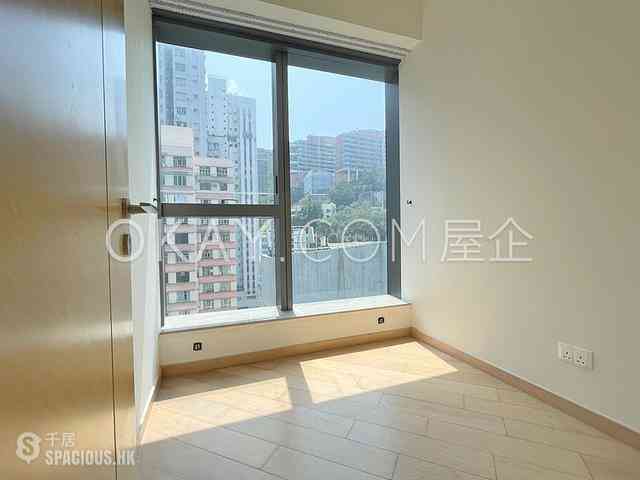 Shek Tong Tsui - Novum West 09