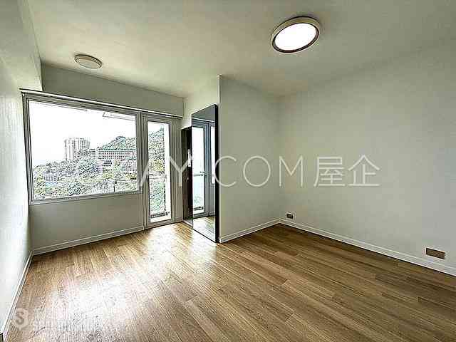 Pok Fu Lam - Bisney Terrace 07