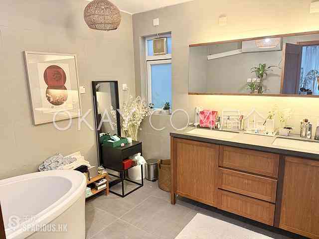 Clear Water Bay - Sheung Sze Wan 06