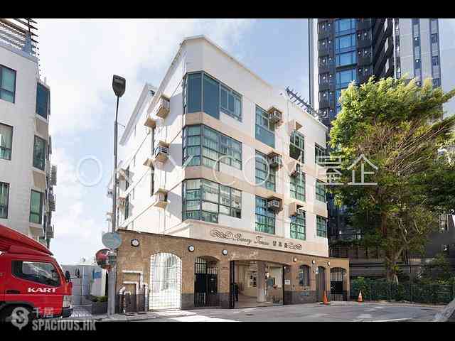Pok Fu Lam - Bisney Terrace 18