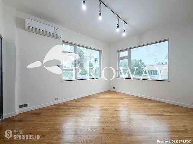 Chung Hom Kok - 53-55, Chung Hom Kok Road 06