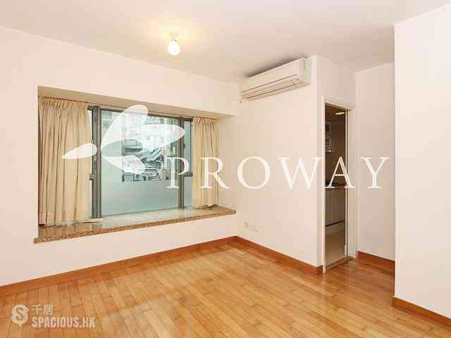 Sheung Wan - Queen's Terrace 01