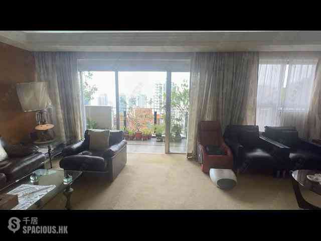 Pok Fu Lam - La Clare Mansion Block B 01