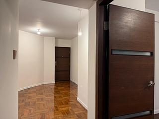Mid Levels West - Euston Court 07