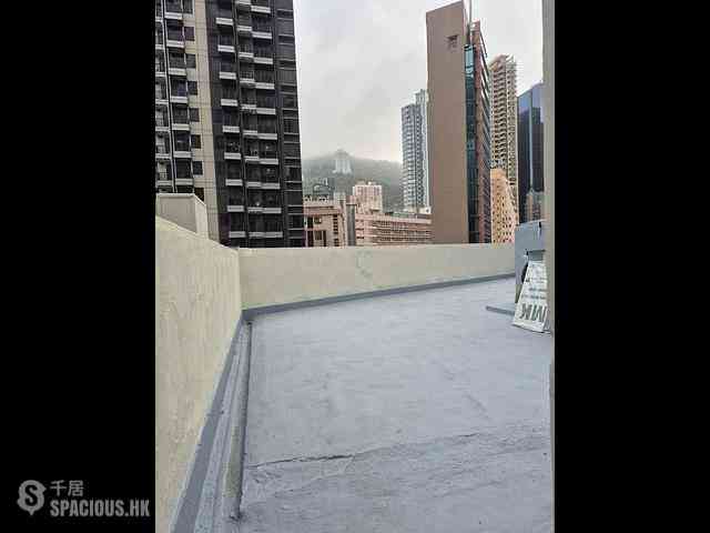 Wan Chai - Senior Building 04