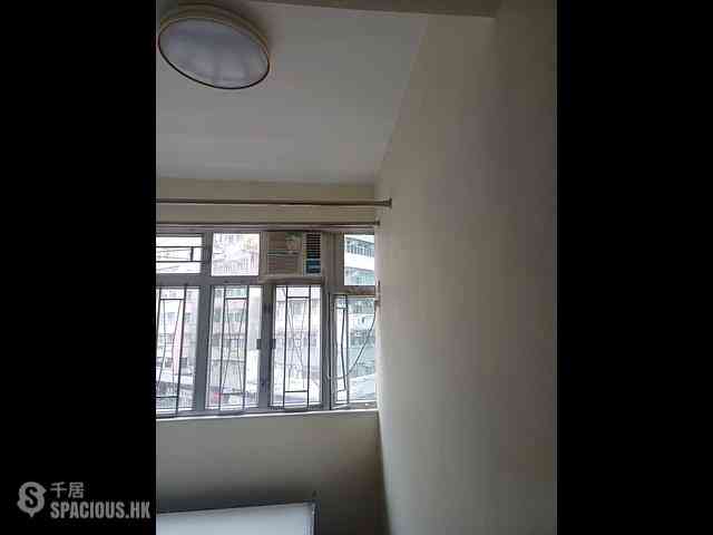 Wan Chai - Senior Building 09
