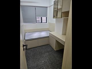 上環 - 皇后大道中321-323號 04
