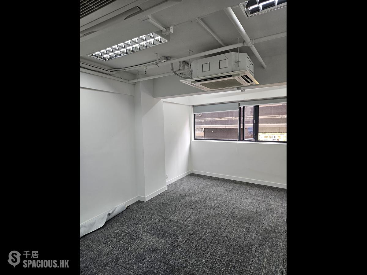 Sheung Wan - 321-323 Queen's Road Central 01