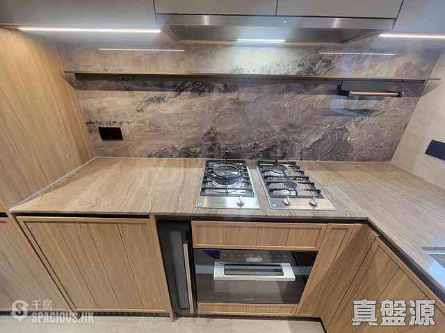 Jordan - Topside Residences 02