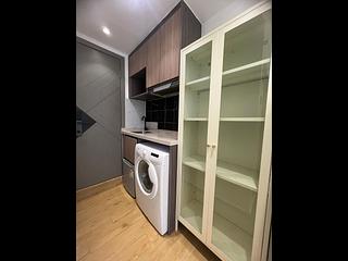 Causeway Bay - Paterson Building Block D 04