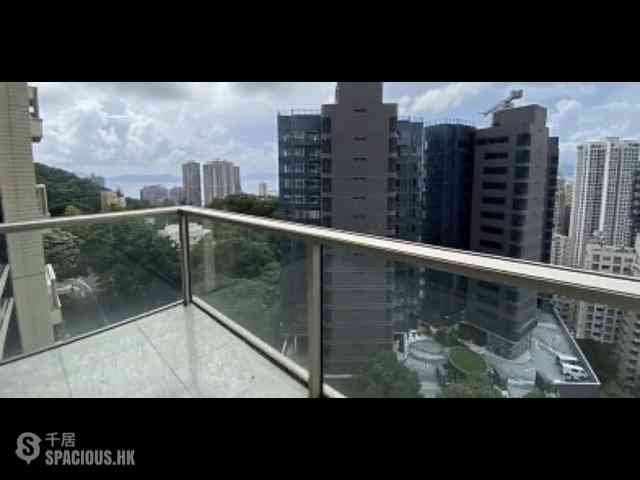 Mid Levels West - Cluny Park 03