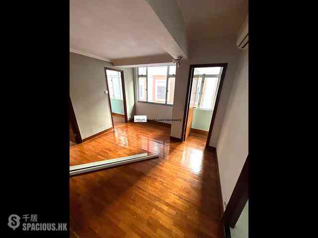 Tai Hang - 16A-16B, King Street 01