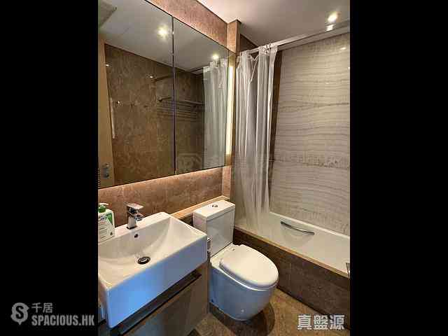 Tseung Kwan O - The Parkside Block 3 02