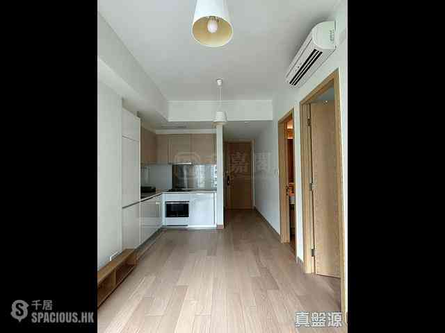 Tseung Kwan O - The Parkside Block 3 03