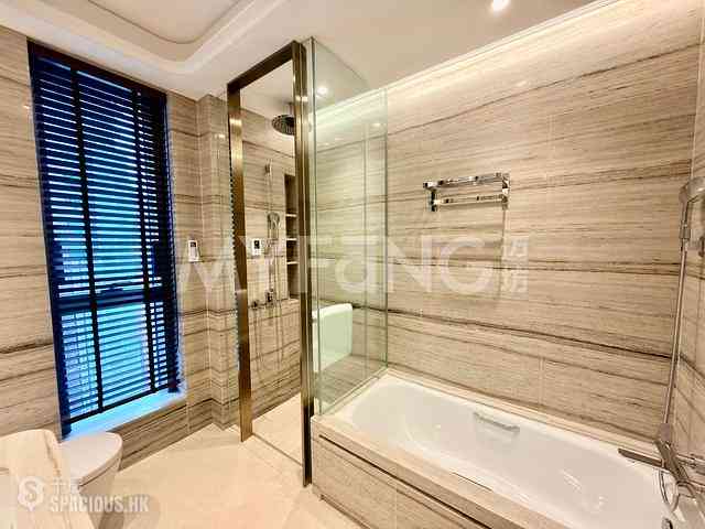 Central - One Central Place 14