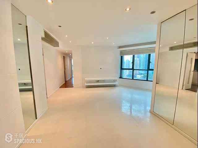 Mid Levels West - 80 Robinson Road 02