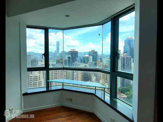 Mid Levels West - 80 Robinson Road 06