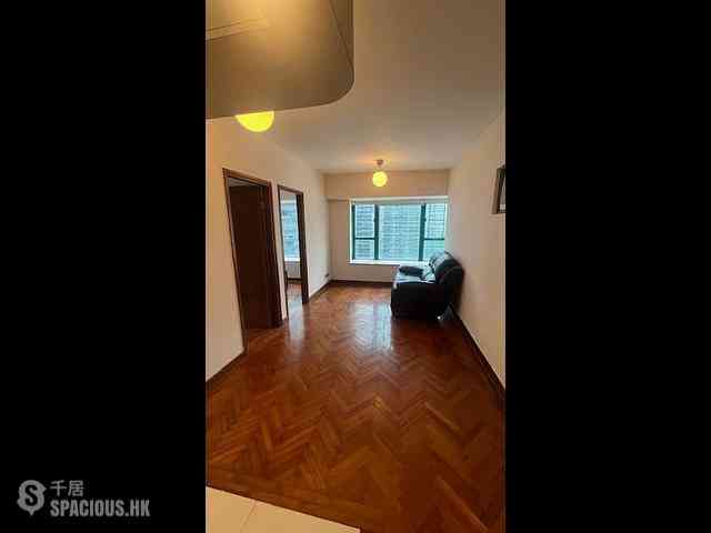 Causeway Bay - The Grandeur 01
