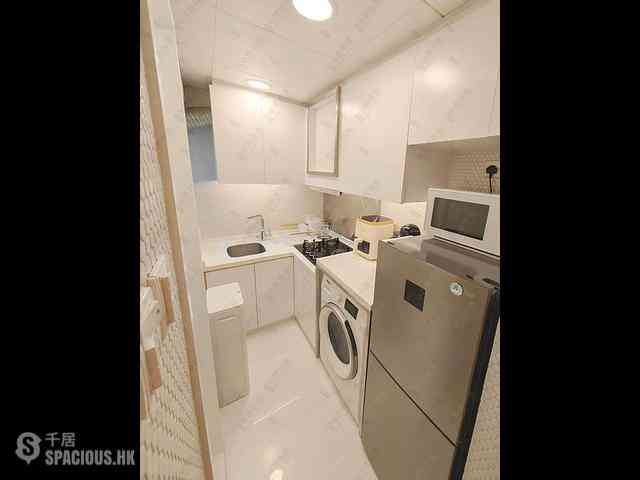 Wan Chai - Manrich Court 13