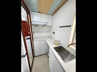Mong Kok - Kam Kun House 06