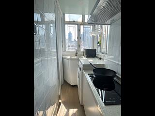 Sham Shui Po - Houston Court 04