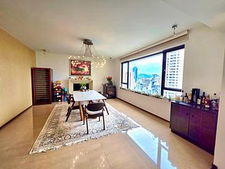 Mid Levels Central - Chung Tak Mansion 05