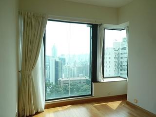 Mid Levels Central - Fairlane Tower 04