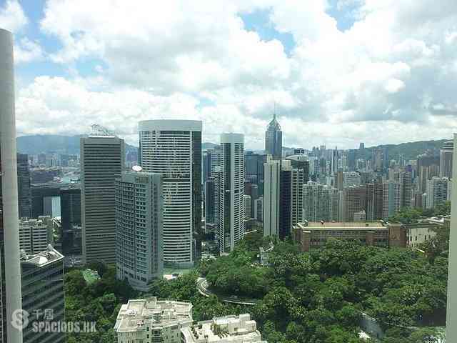 Mid Levels Central - Fairlane Tower 02