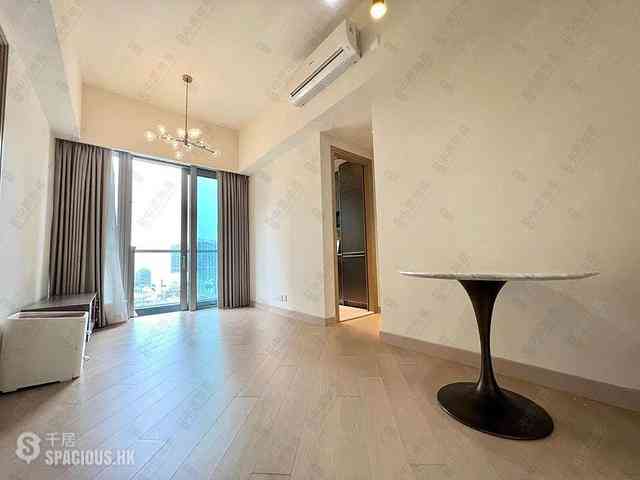 Mid Levels West - Babington Hill 01