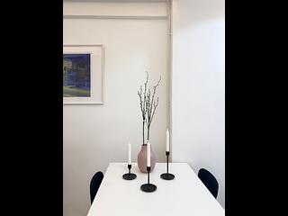 Causeway Bay - Lai Yuen Apartments 05