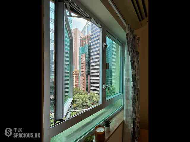 Wan Chai - Hay Wah Building 04