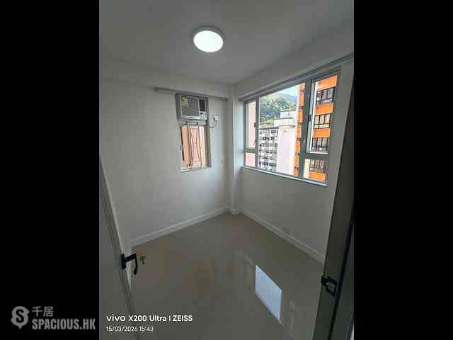 Kennedy Town - Han Yu Building 05