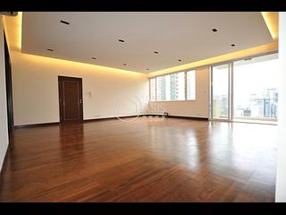 Mid Levels Central - Robinson Garden Apartments 04