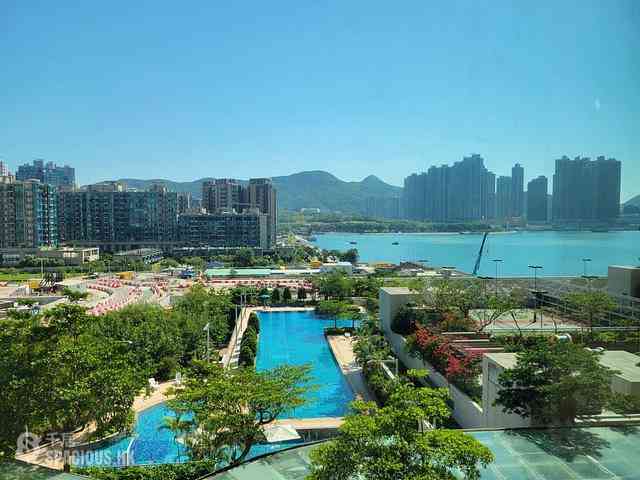调景岭 - 维景湾畔2期7座 01
