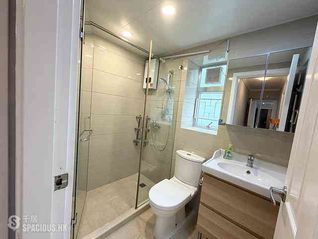 Braemar Hill - Braemar Hill Mansions Block 15 03