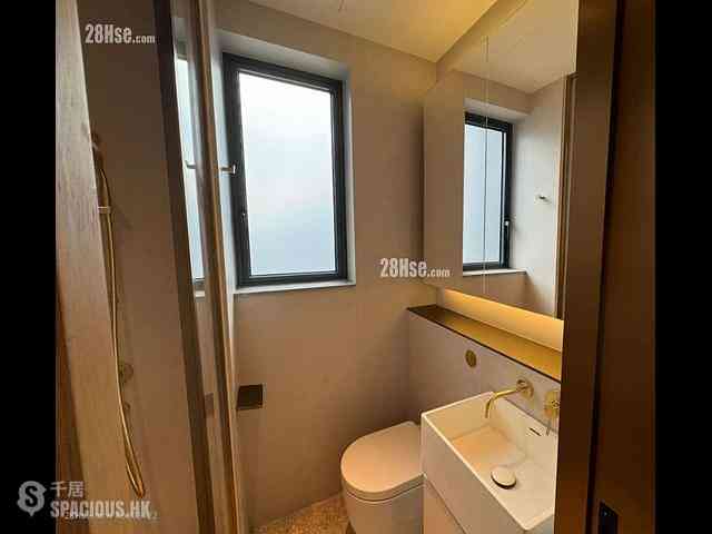 Quarry Bay - The Holborn Block B 05