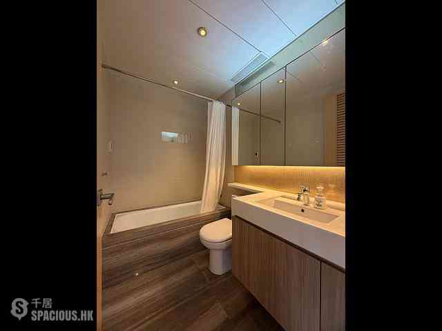 Tung Chung - The Visionary Tower 10 02