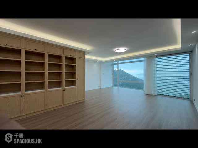 Chung Hom Kok - Hillgrove 02