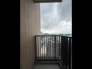 Tung Chung - The Visionary Tower 10 04