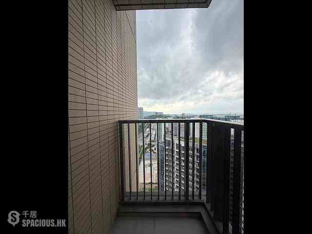 Tung Chung - The Visionary Tower 10 04