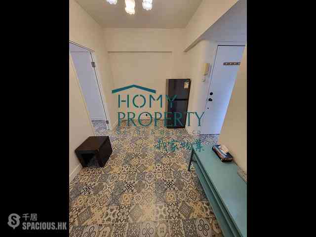 Sai Ying Pun - 84-84A First Street 06