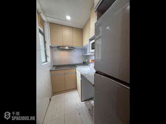 Tung Chung - Coastal Skyline Phase 1 Block 1 03