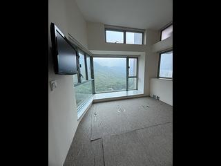 Tung Chung - Coastal Skyline Phase 1 Block 1 05