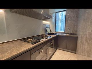 Wong Chuk Hang - The Southside Phase 3B Blue Coast Tower 1B 03