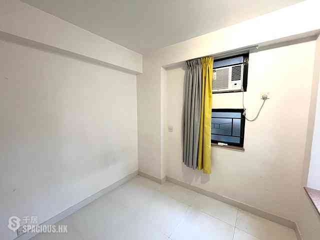 Quarry Bay - Kornhill Block R 06