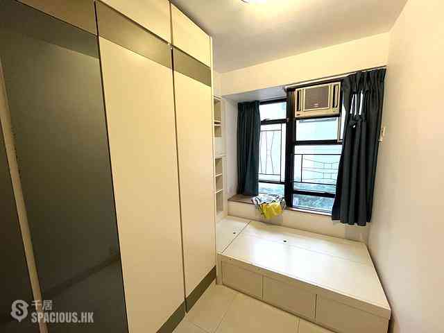 Quarry Bay - Kornhill Block R 08